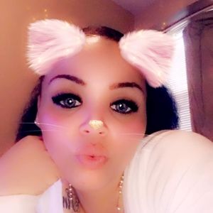 Meet your Posher, Cecilia